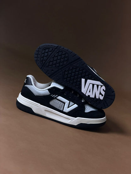 Vans Upland Grey/Black