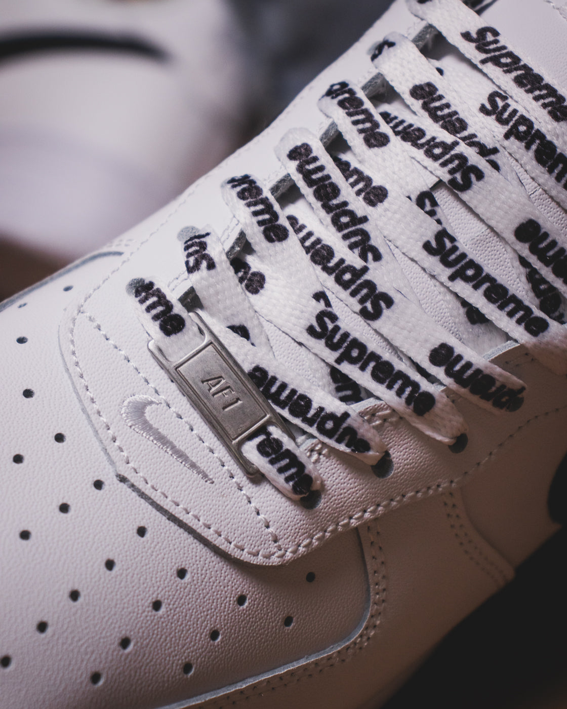 Nike Air force x supreme