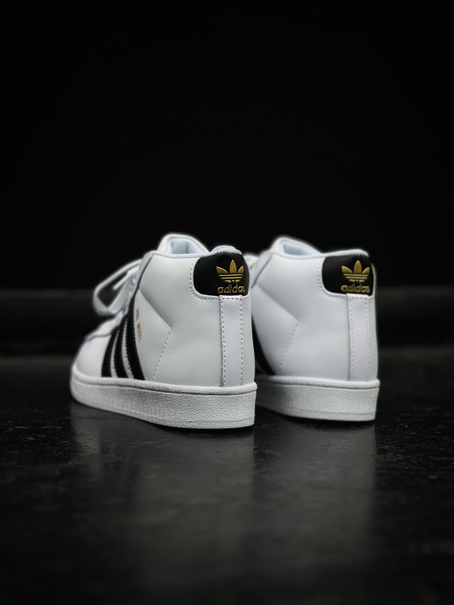 Adidas Superstar pro model