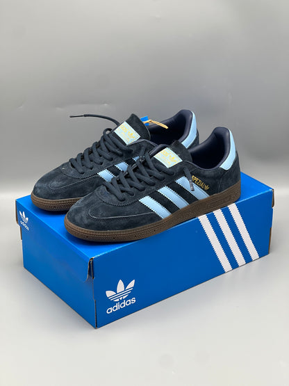 Adidas spezial