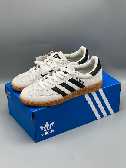 Adidas spezial