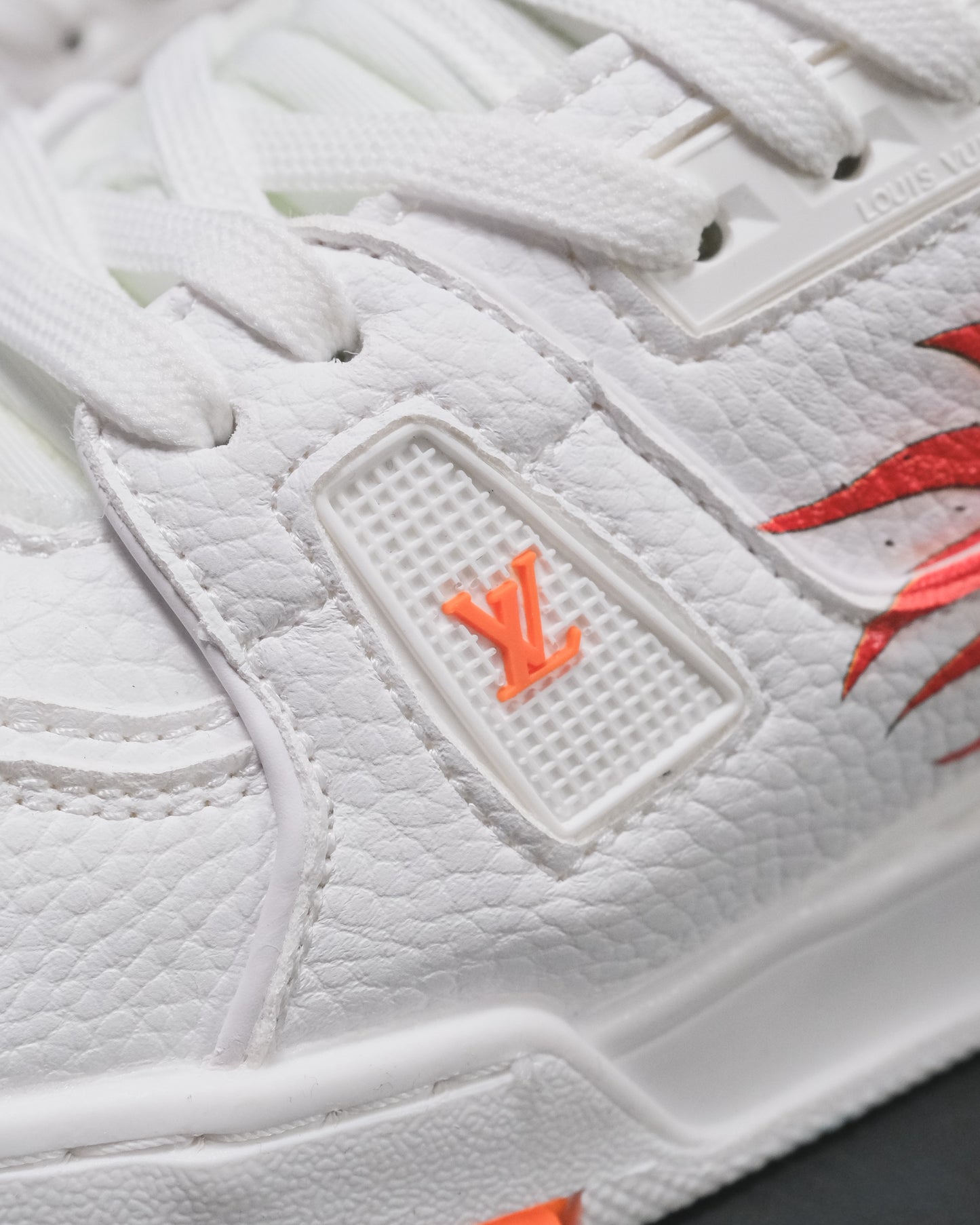 LV trainer