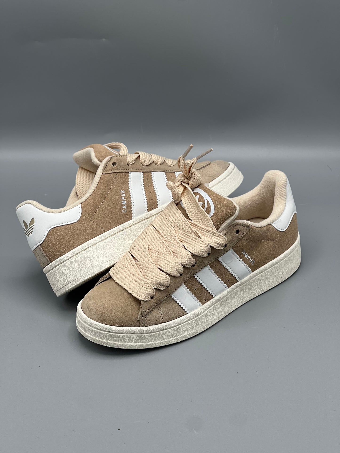 Adidas campus 00s