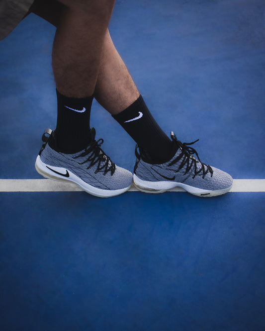 Nike LeBron 15 Low