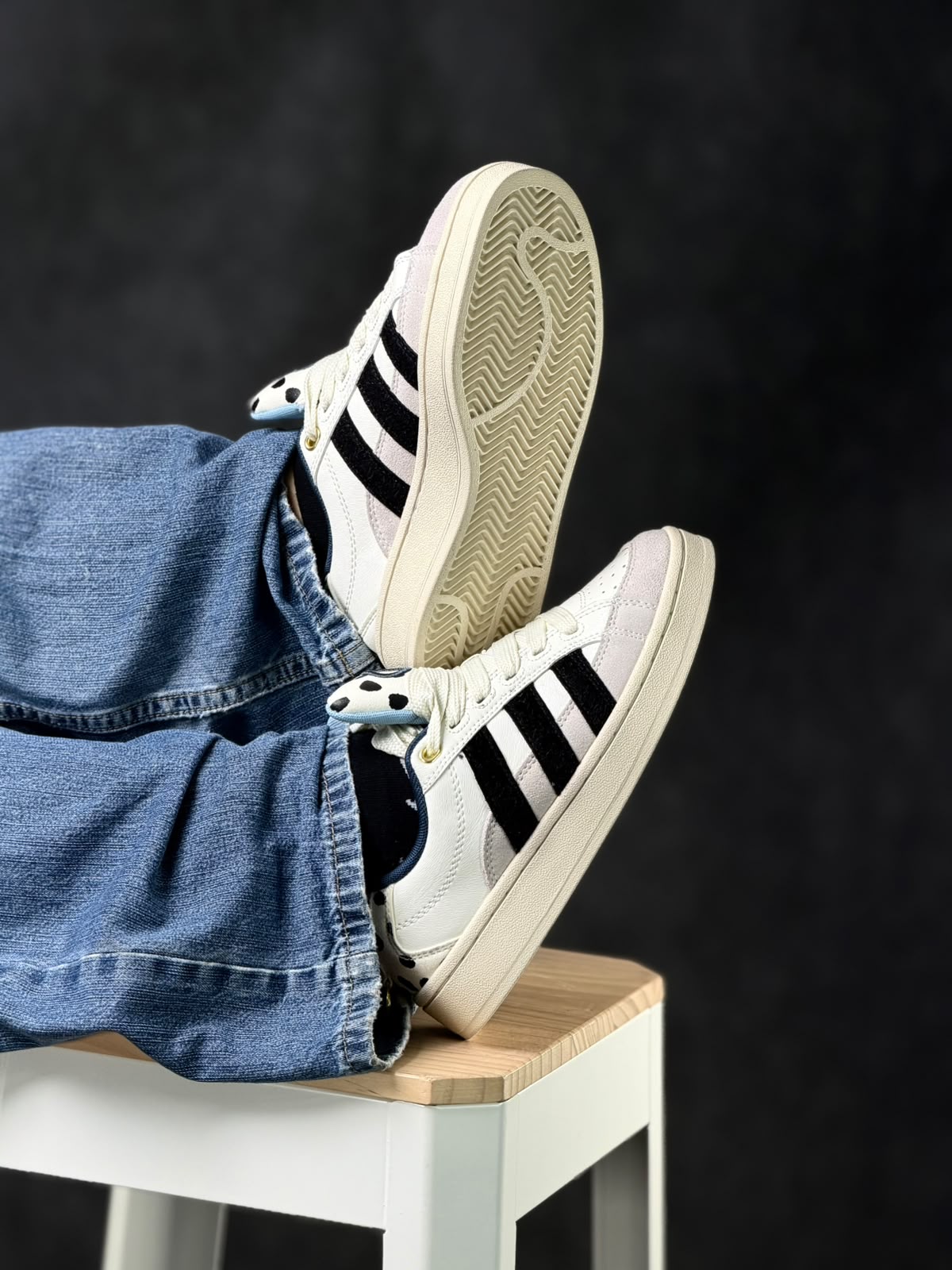 Adidas Campus 00s Disney 101 Dalmatas