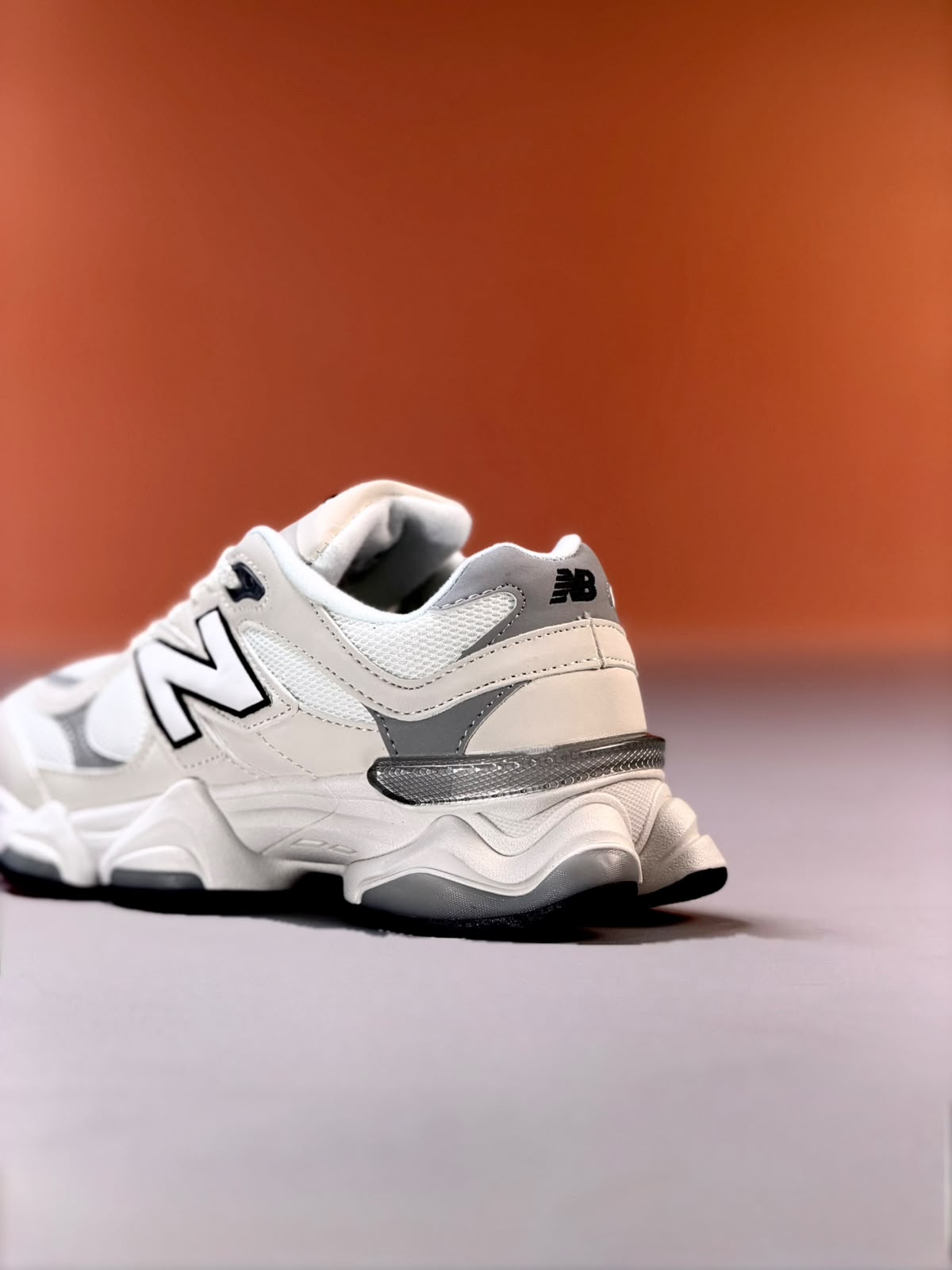 New Balance 9060 Cream/Grey