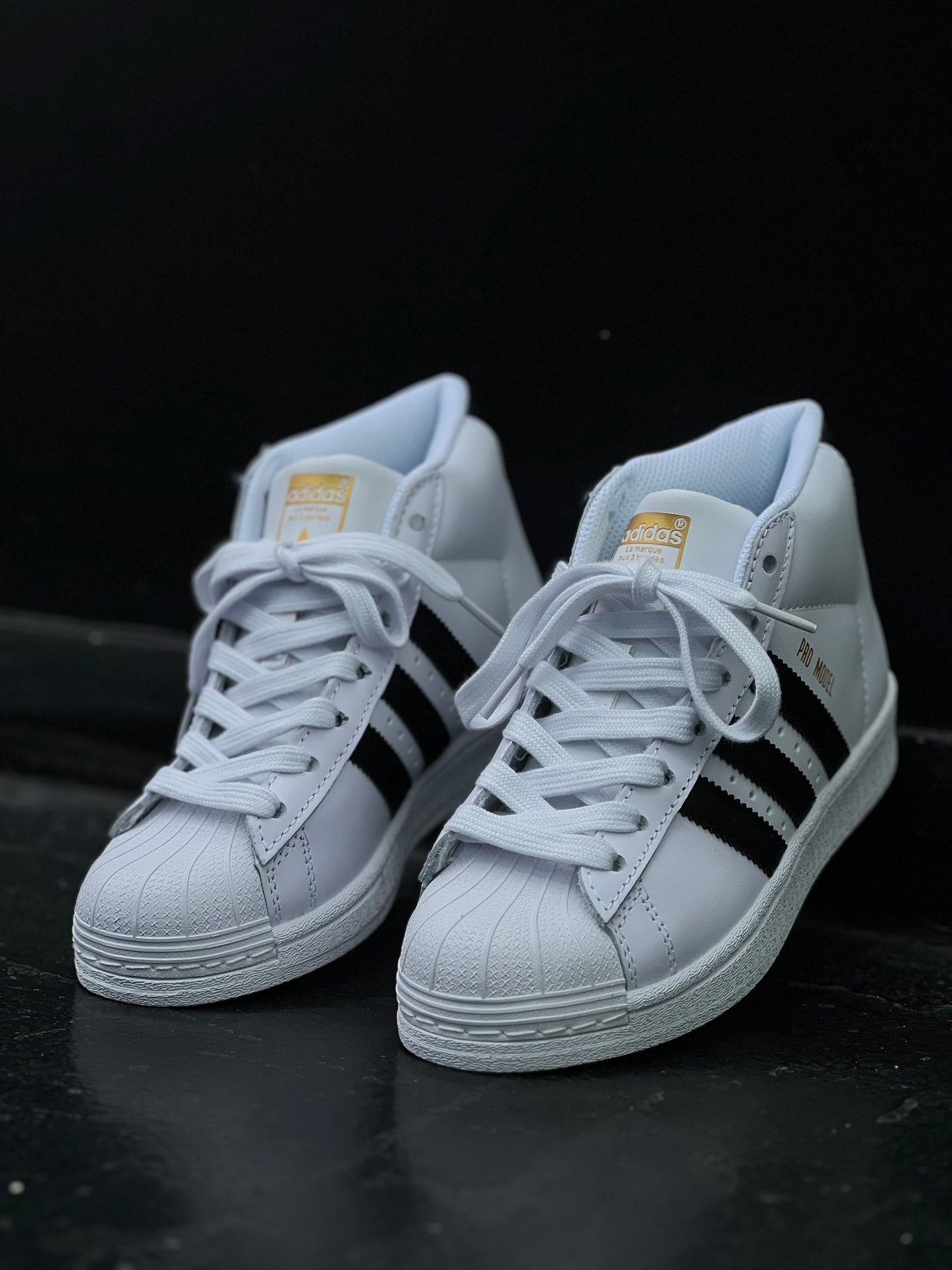 Adidas Superstar pro model