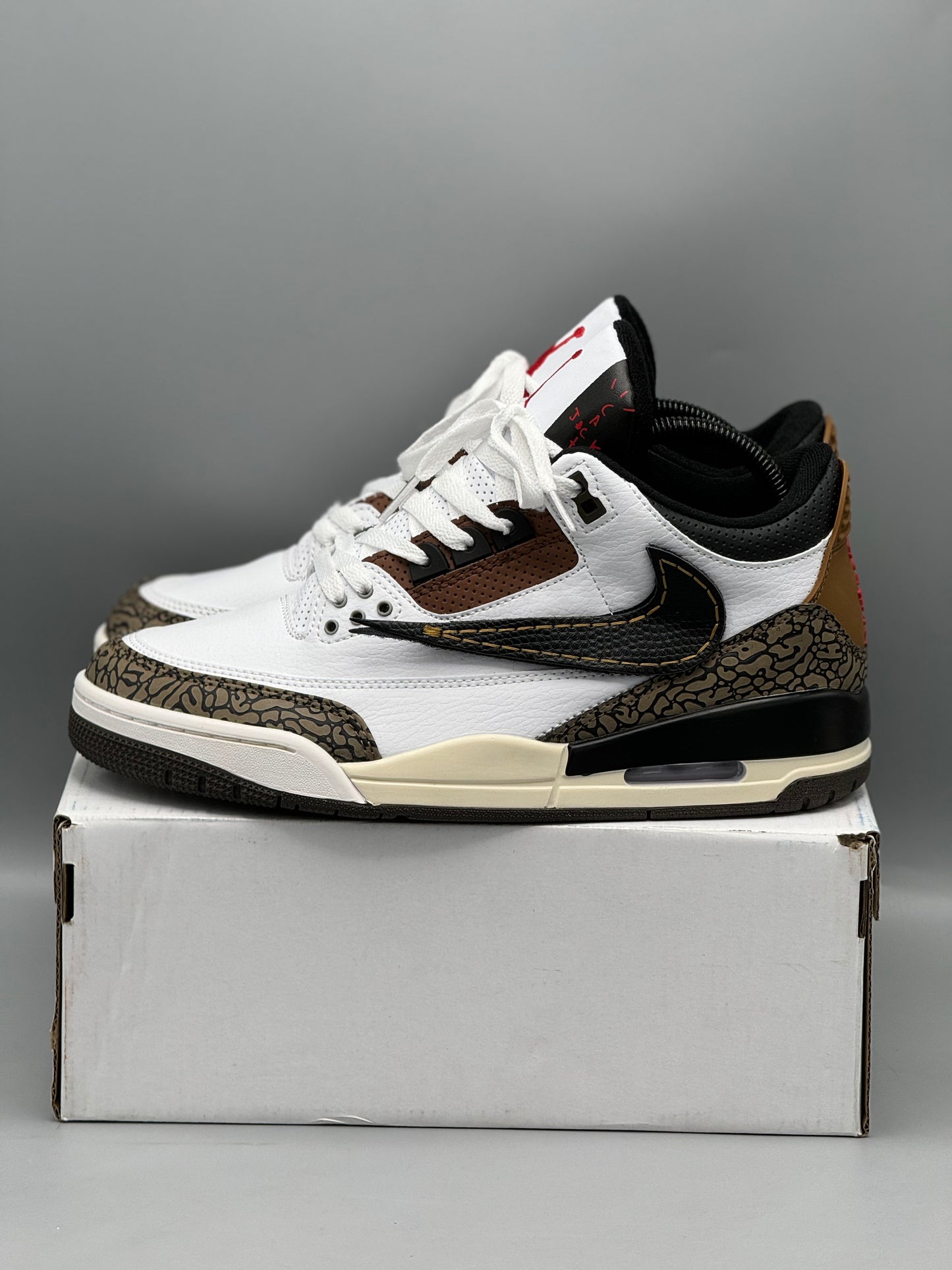 Travis scott online retro 3