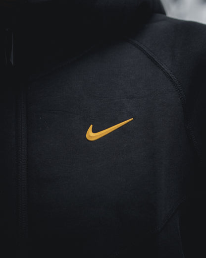 Conjunto nike tech nocta