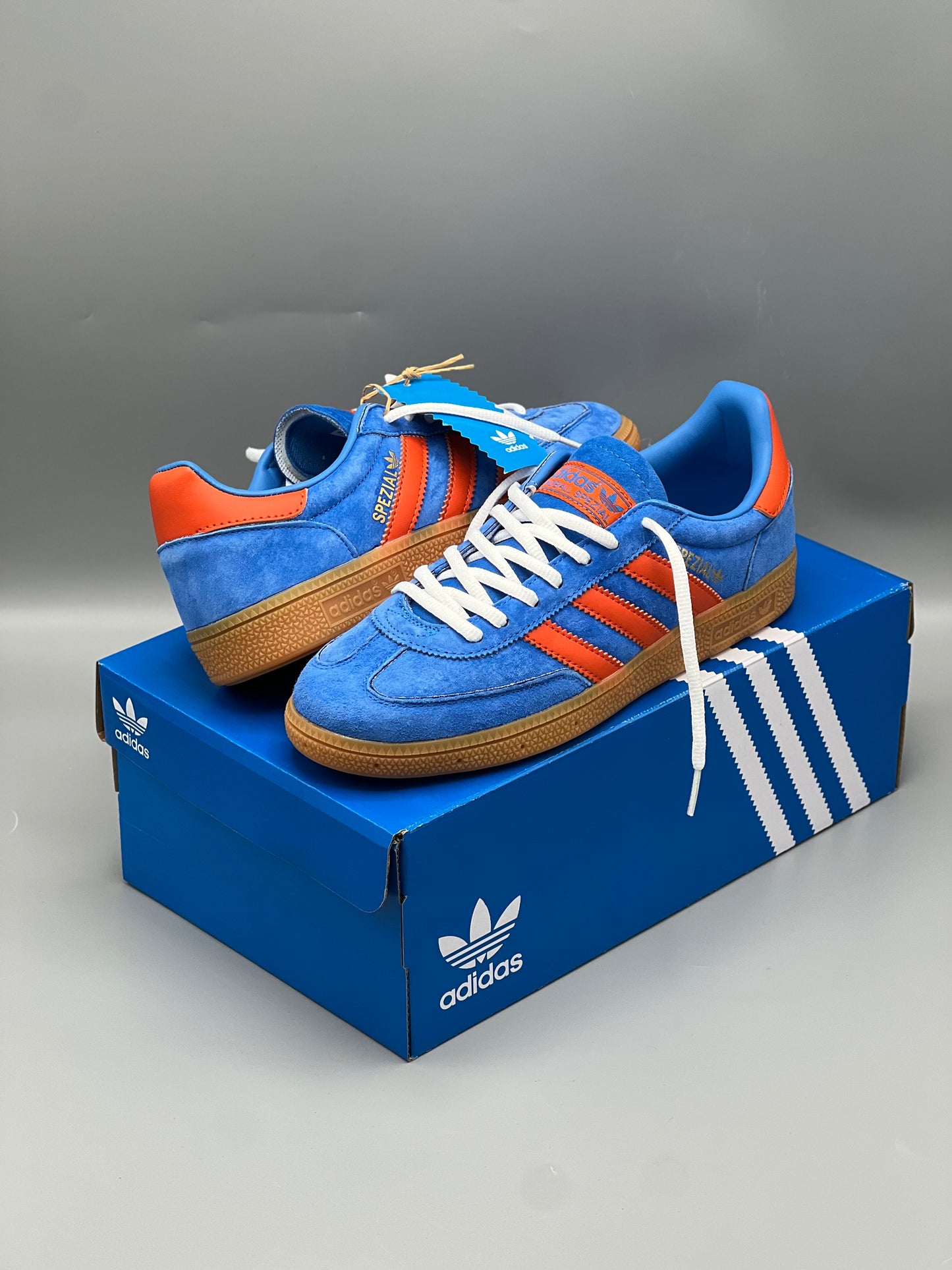 Adidas spezial