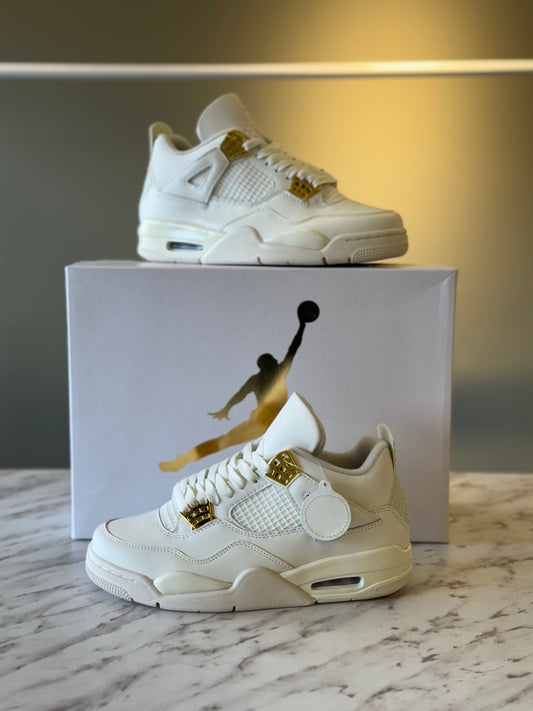 Air Jordan retro 4 metallic gold