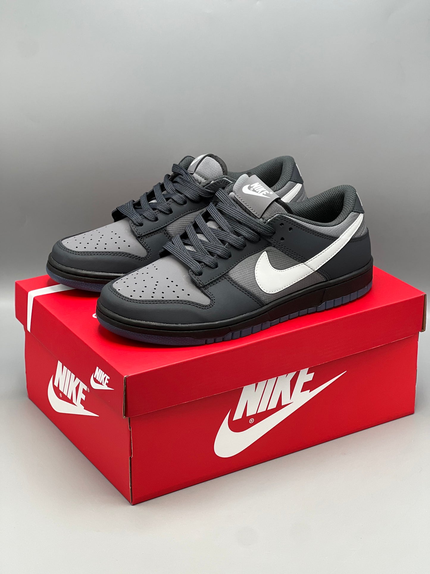 Nike dunk low “Anthracite”