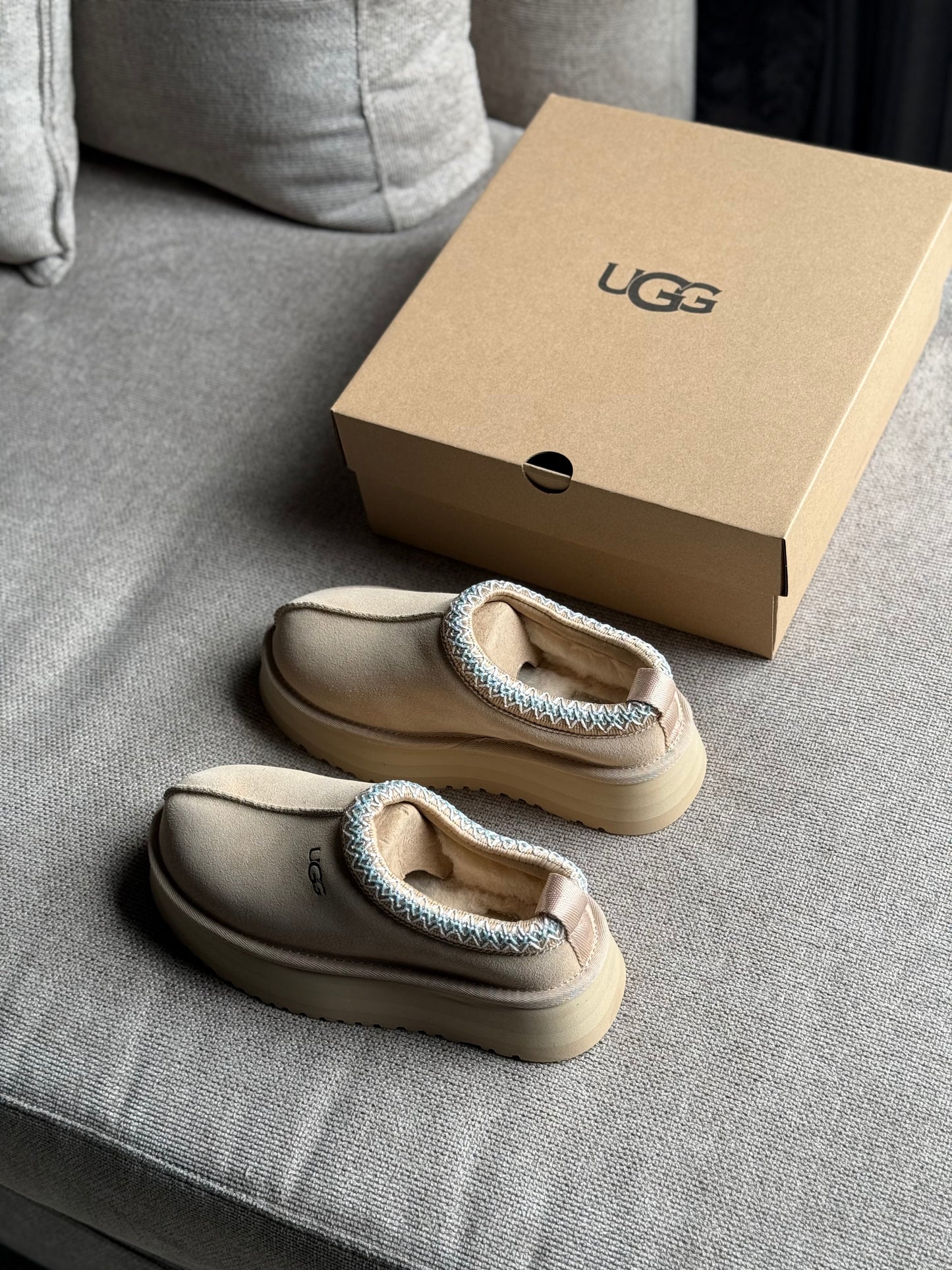Ugg