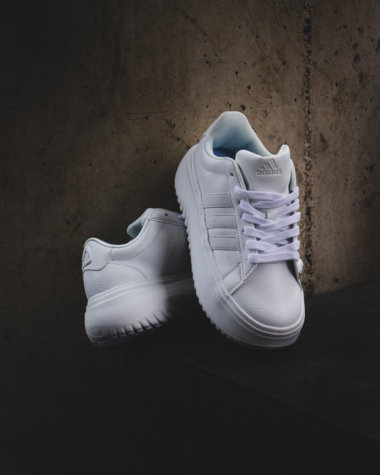 Adidas grand court