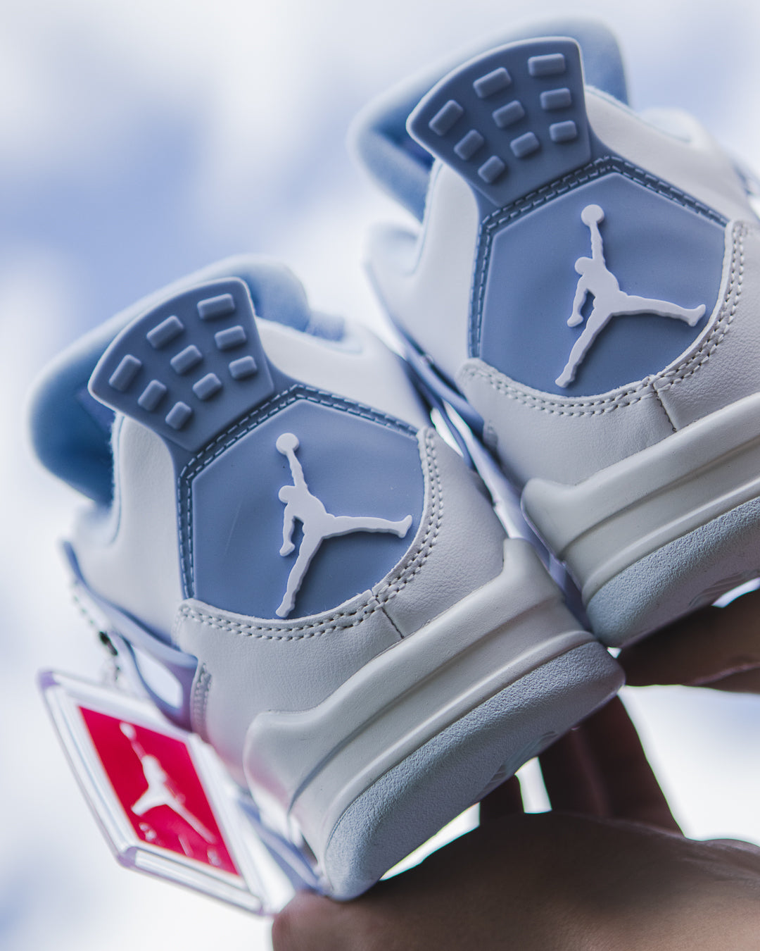Air Jordan 4 Aluminum