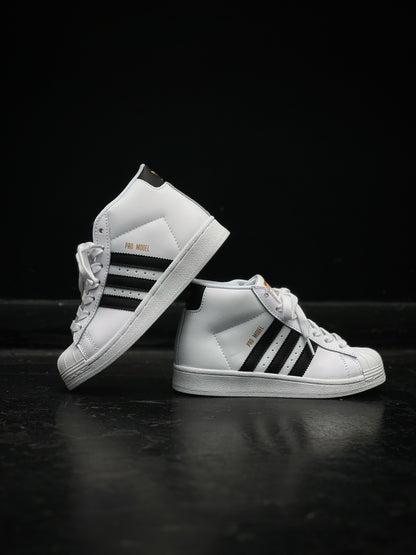 Adidas Superstar pro model