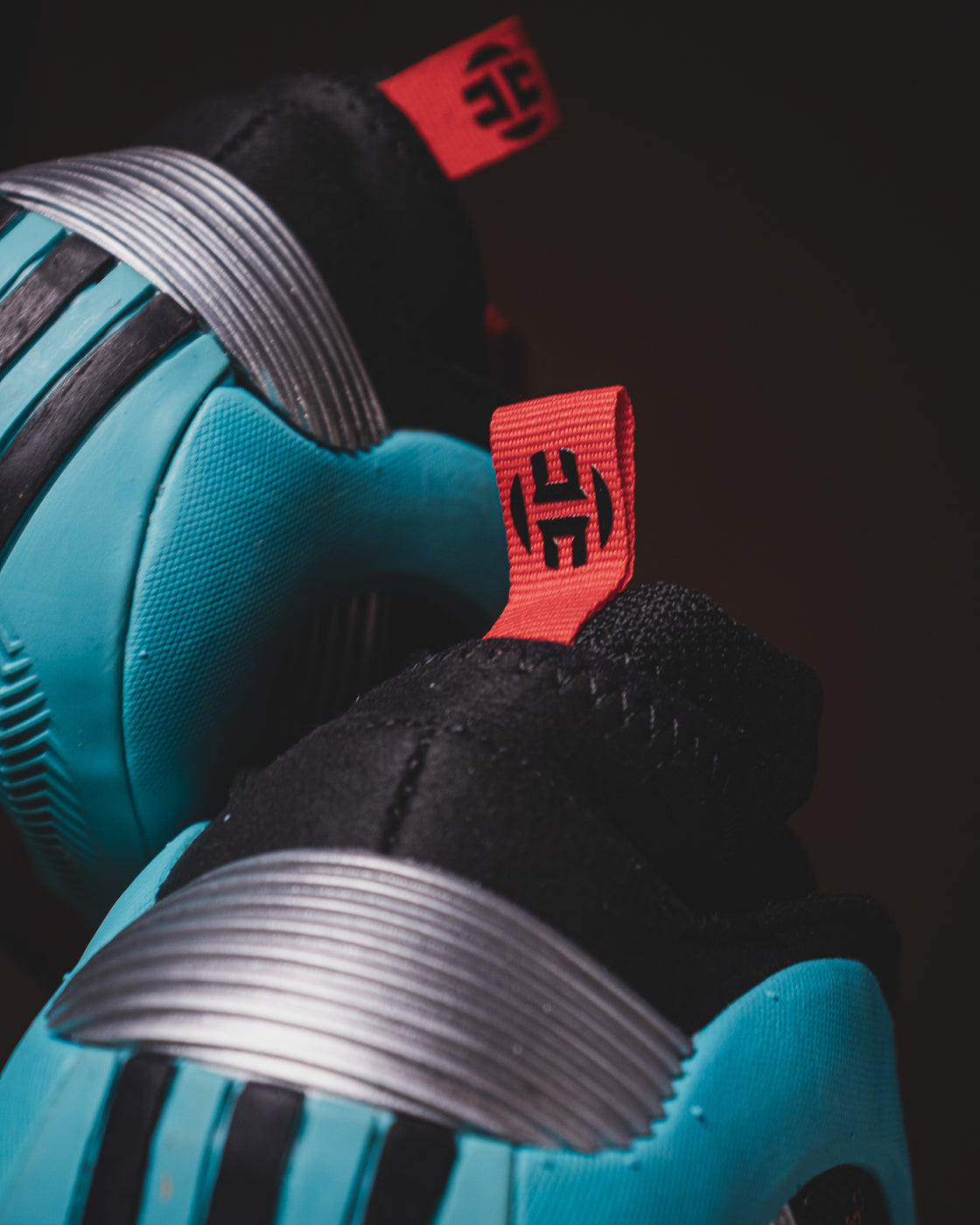 Adidas Harden Volume 8.