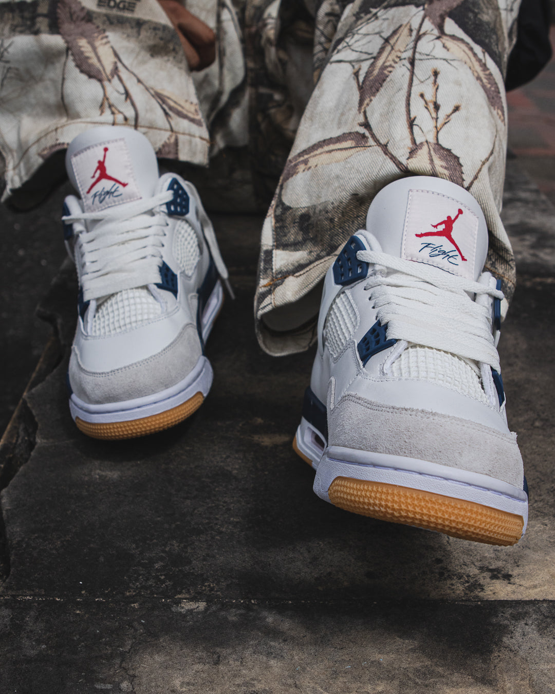 Air Jordan retro 4 SB navy