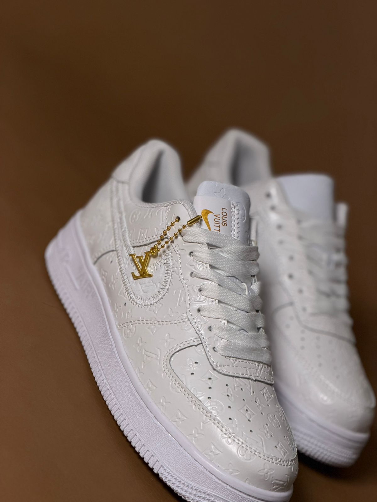 Air Force One x Lv