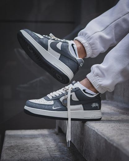 Nike air force x stussy
