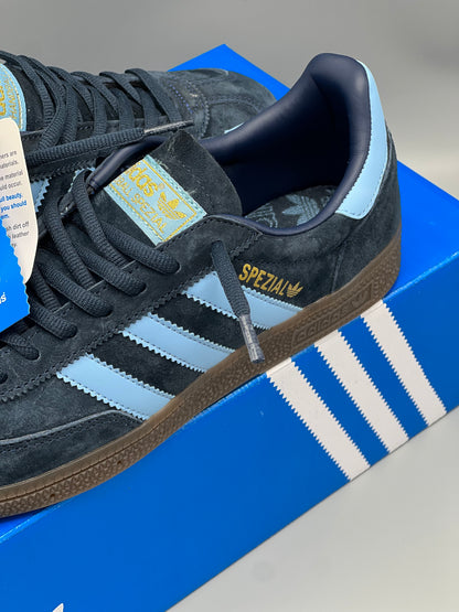 Adidas spezial