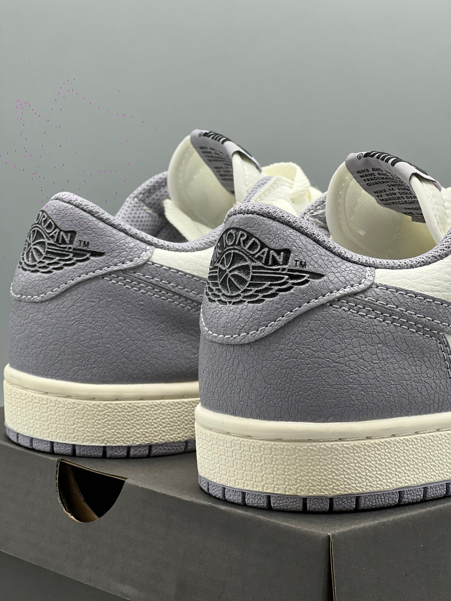 Air Jordan 1 Retro Low OG 'Atmosphere Grey'