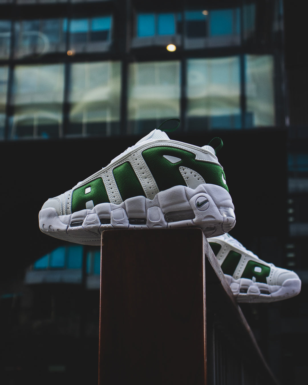 Air more uptempo low
