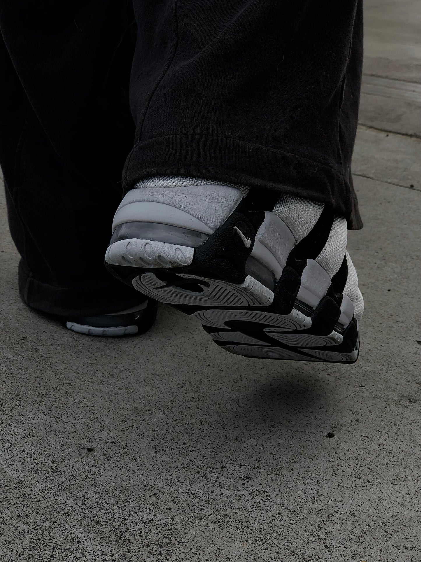 Air more uptempo low