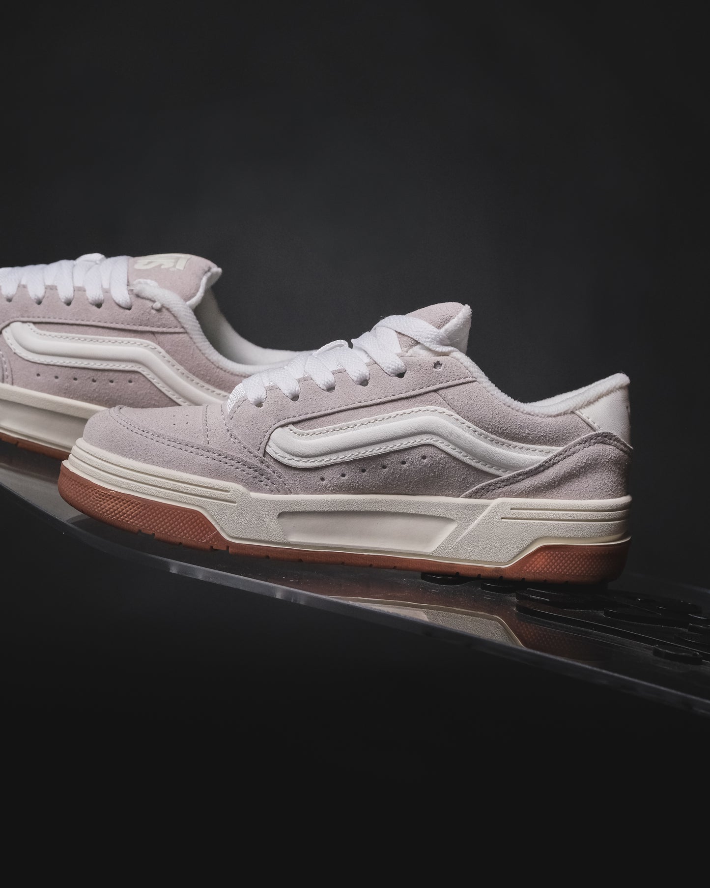Vans hylane