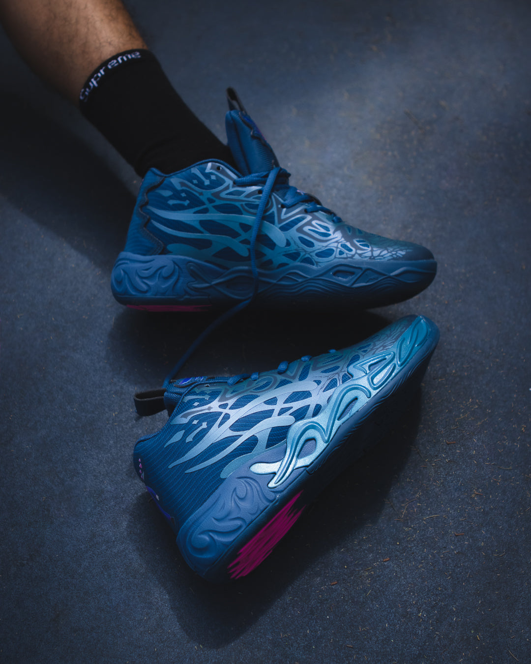 Puma MB.04 Iridescent Hornets