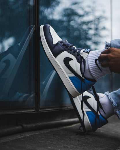 Air Jordan 1 Low OG Obsidian