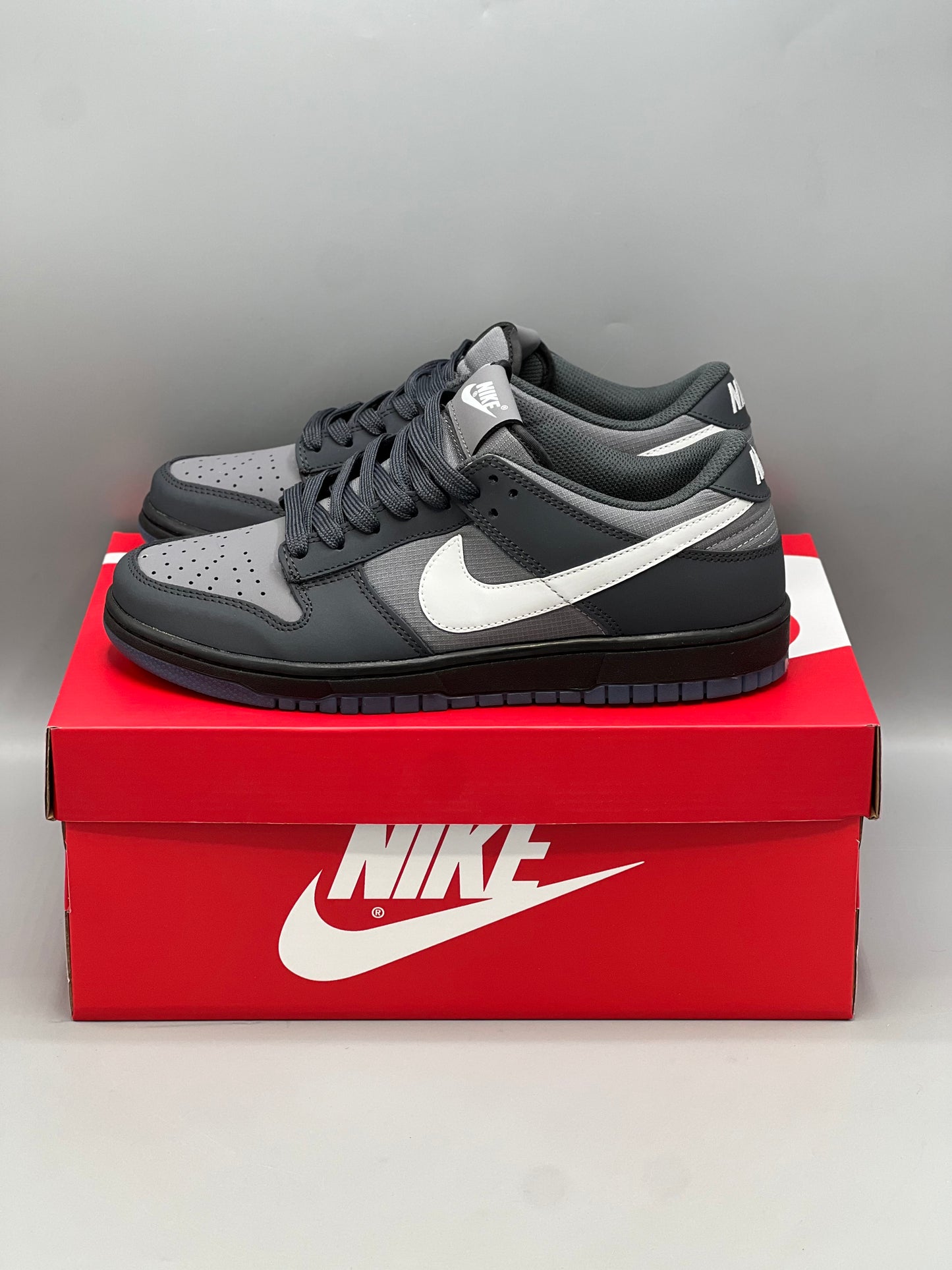 Nike dunk low “Anthracite”