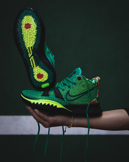 Nike Kyrie 7