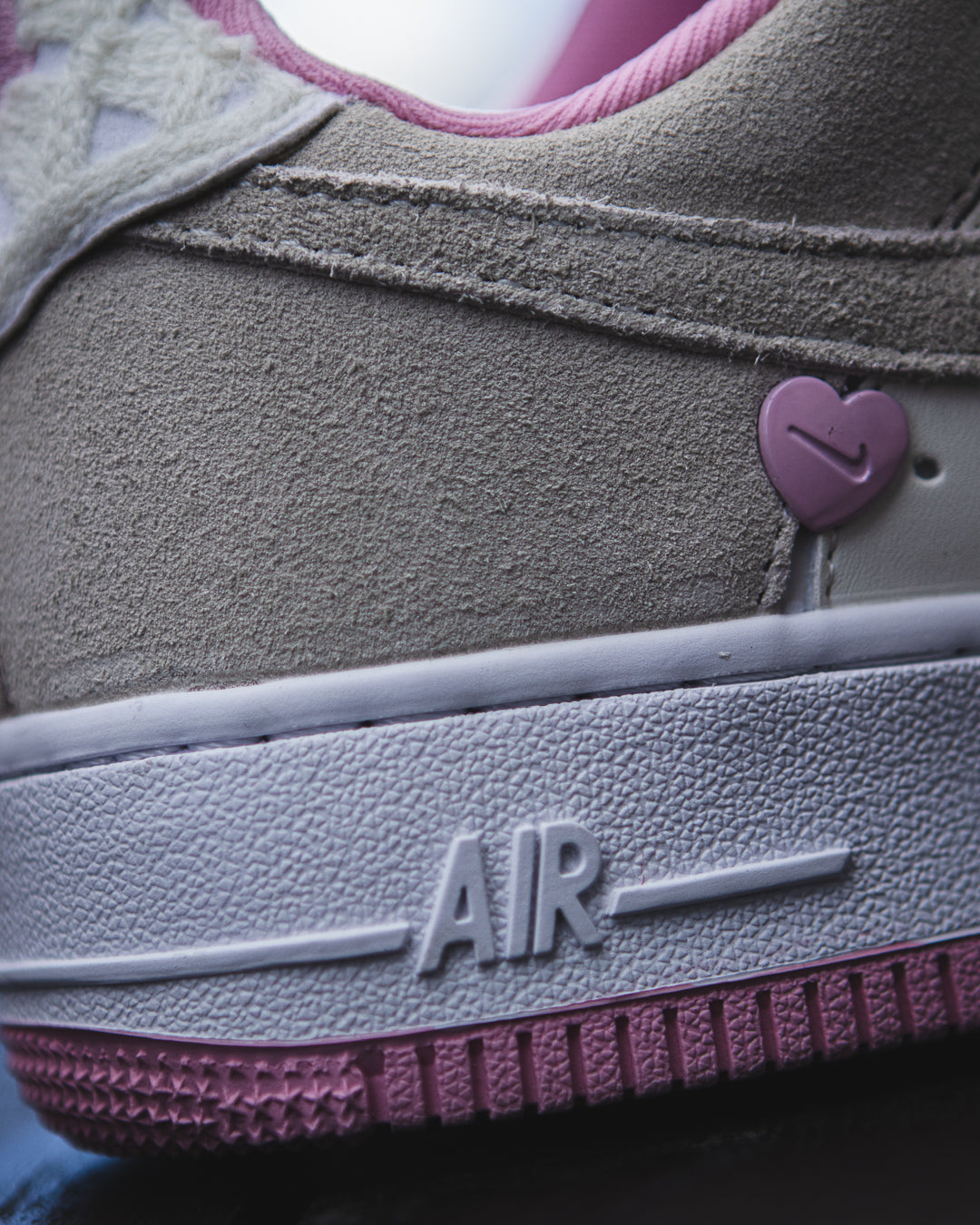 Nike Air Force 1 ’07 LX