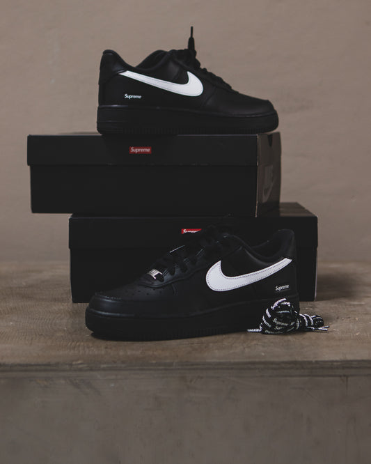 Nike Air force one x Supreme