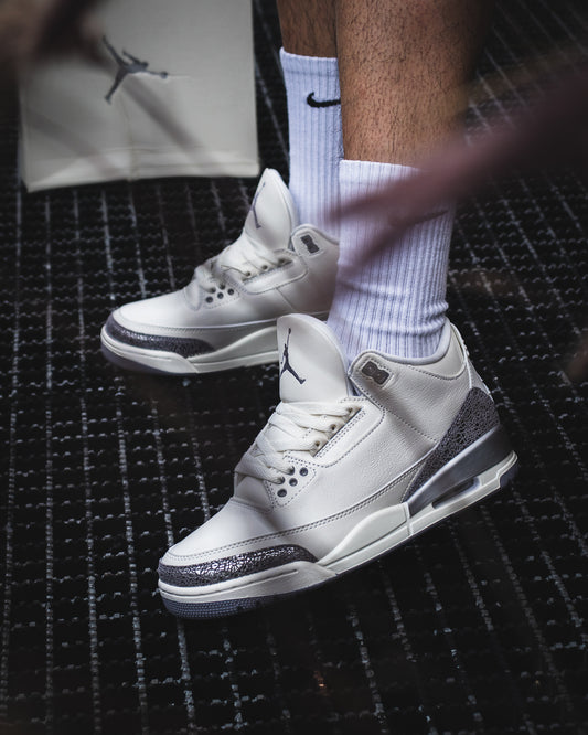 Air Jordan Retro 3 ‘ Sail Metallic Silver’