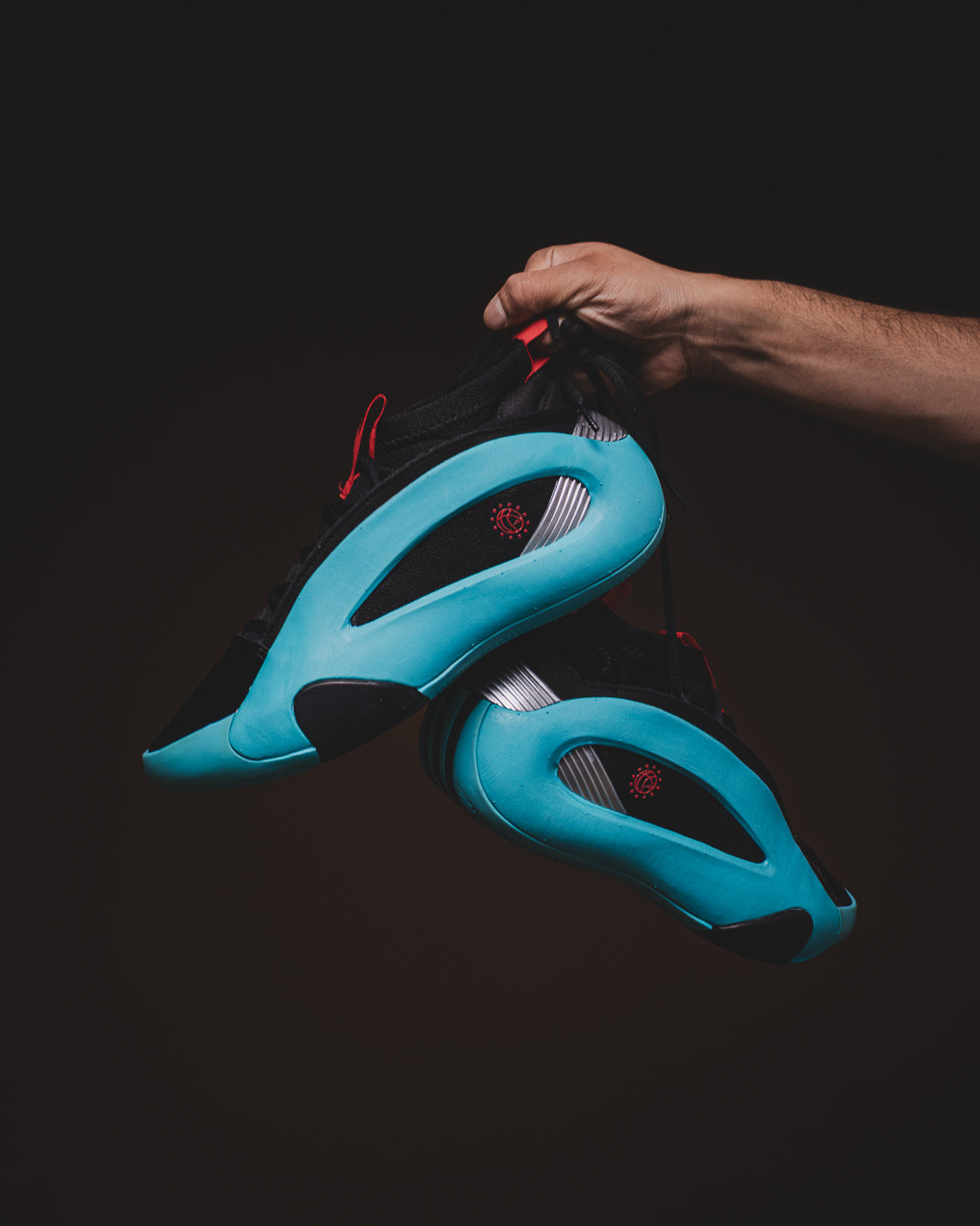 Adidas Harden Volume 8.