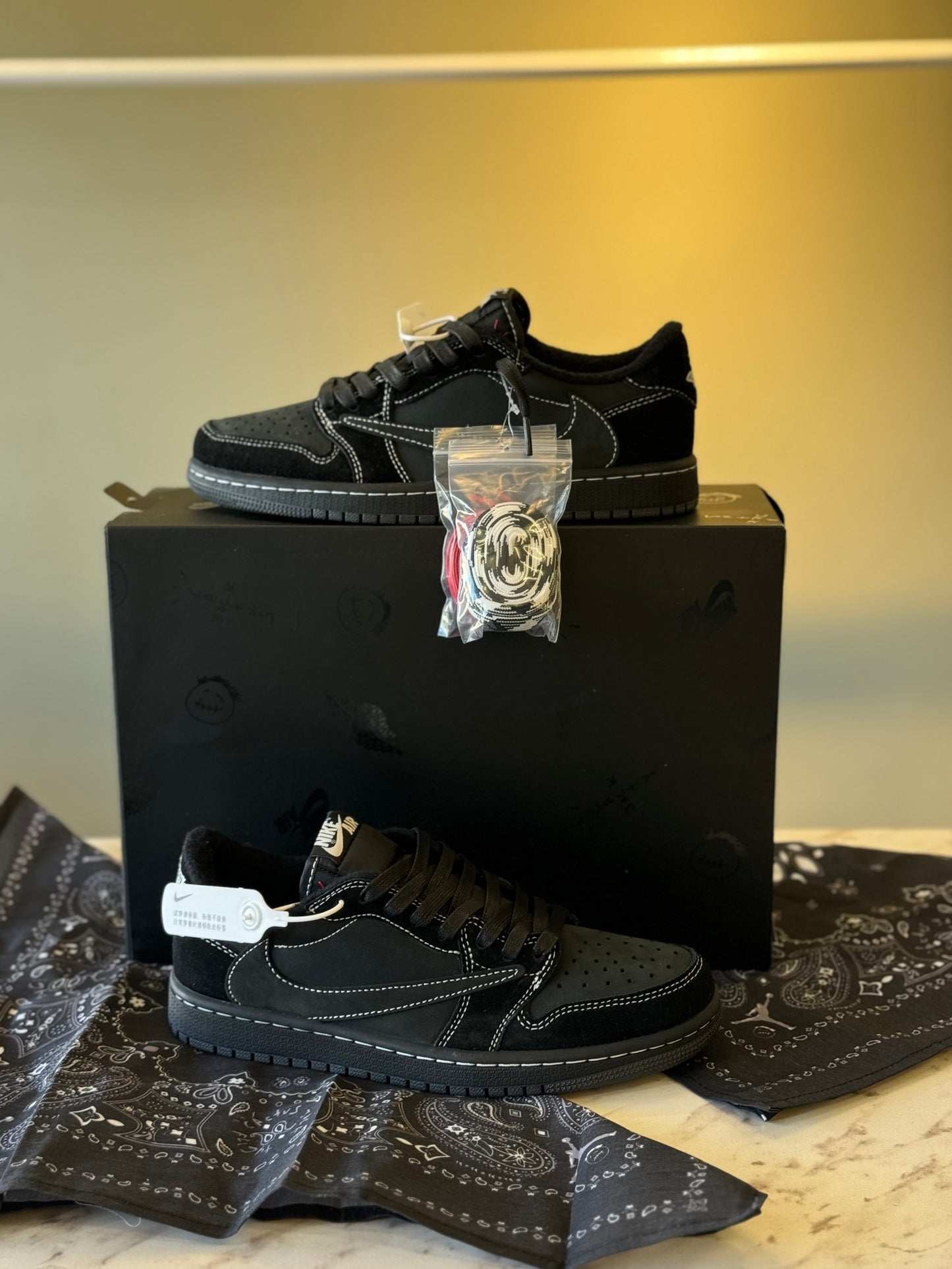 Air Jordan retro 1 Travis Scott black phantom