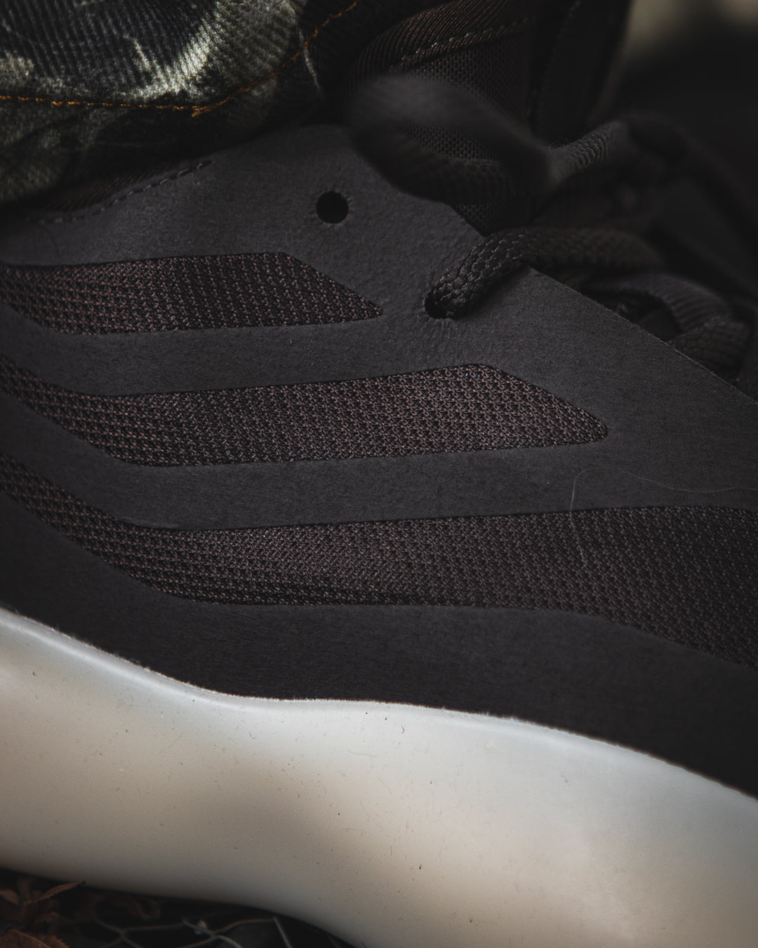 Athletics II Mid Night Brown de adidas x Fear of God