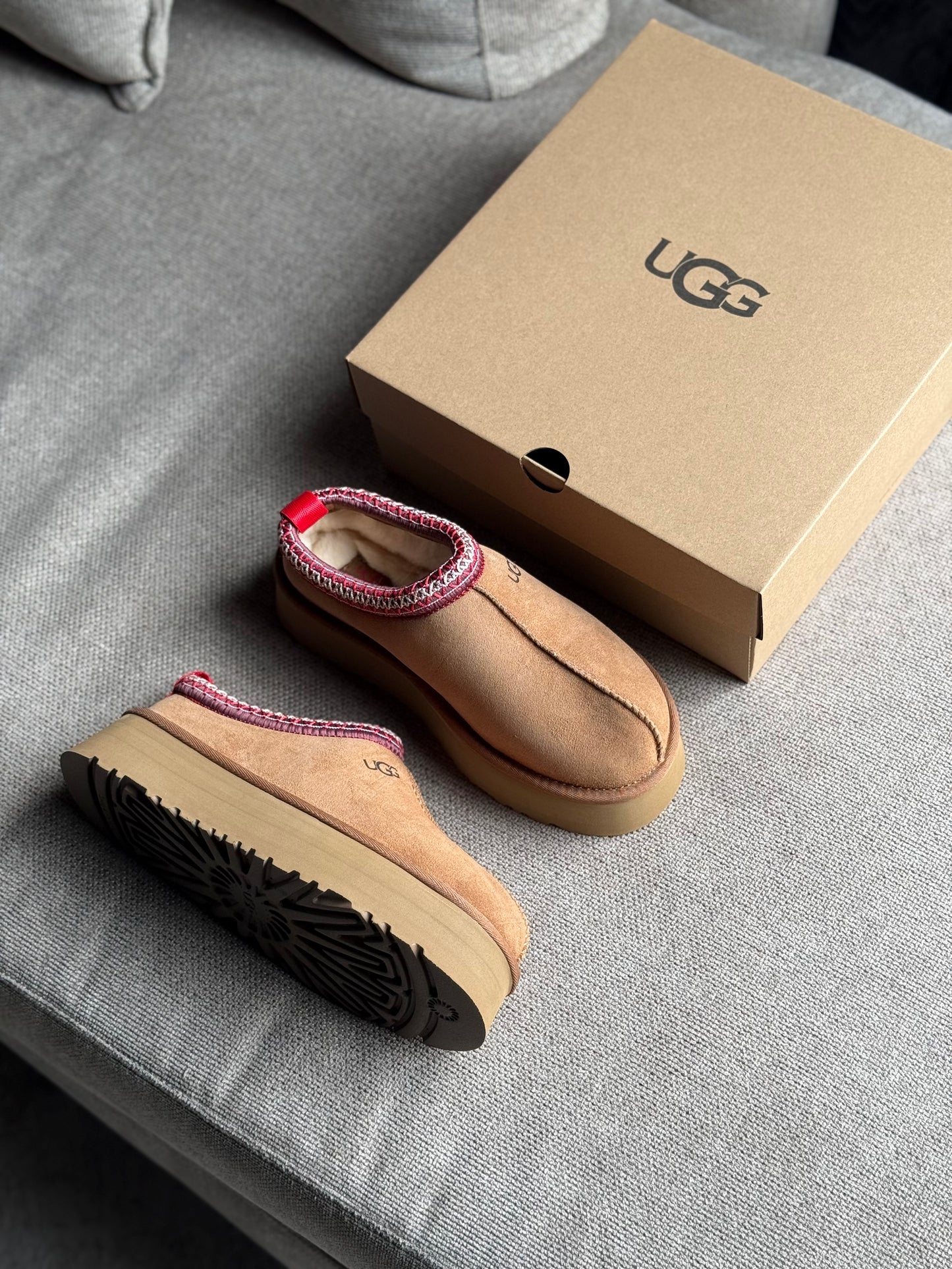 Ugg