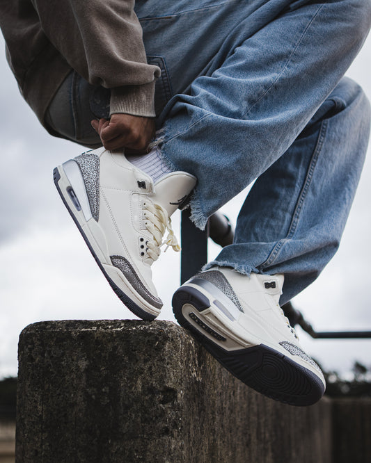 Air Jordan Retro 3 ‘ Sail Metallic Silver’