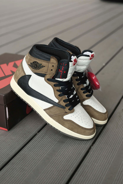 Air Jordan 1 High OG TS SP Travis Scott