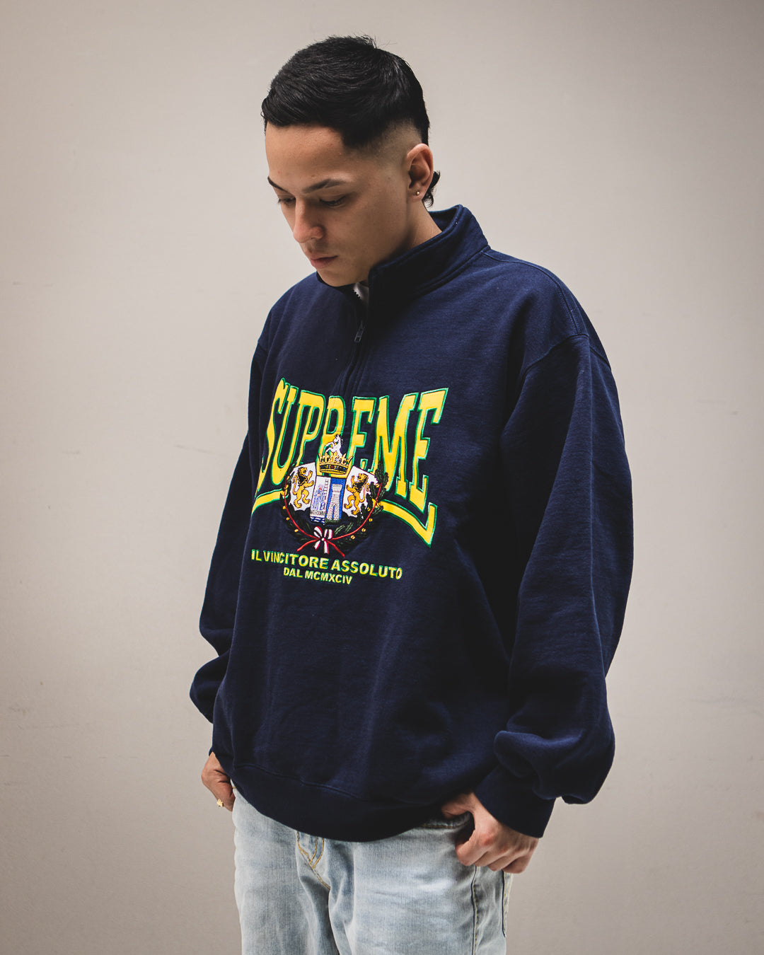 SUPREME CREST APPLIQUE HALF AZUL