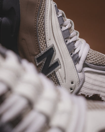 New Balance 1000