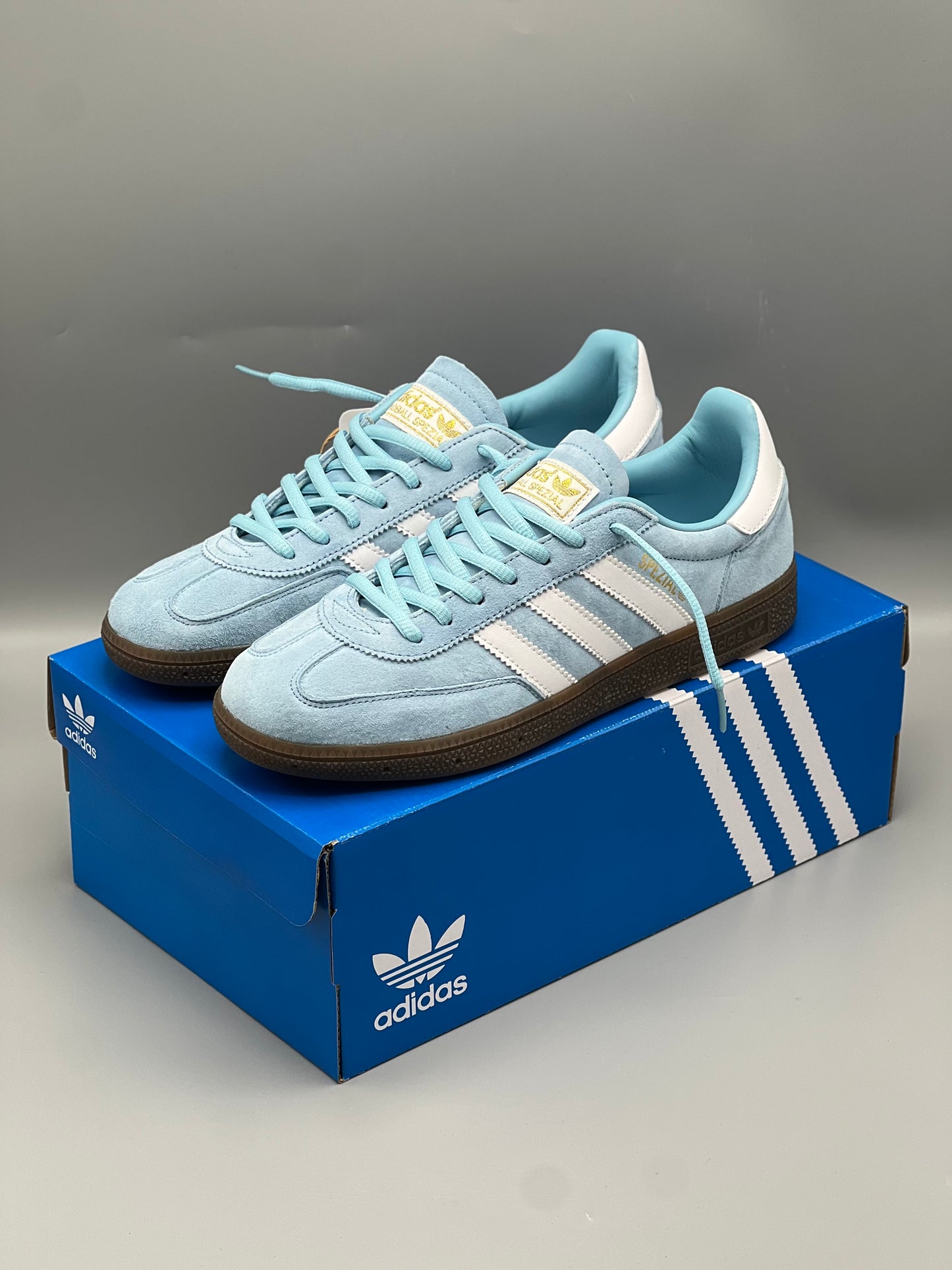 Adidas spezial