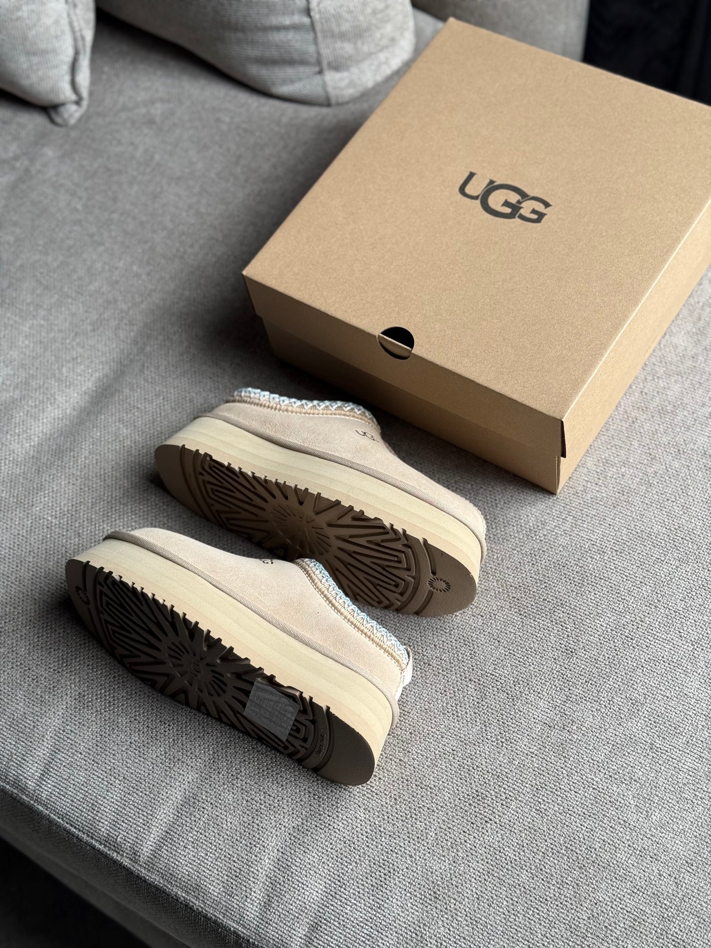 Ugg