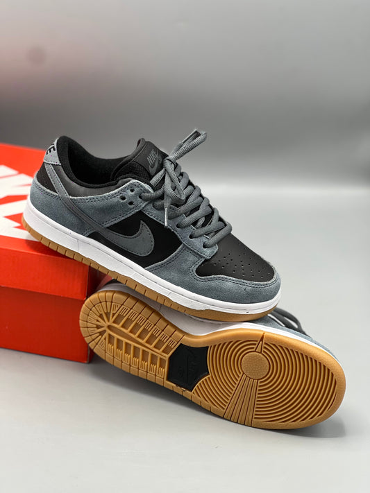 NIKE SB DUNK LOW TRD 'DARK GREY'