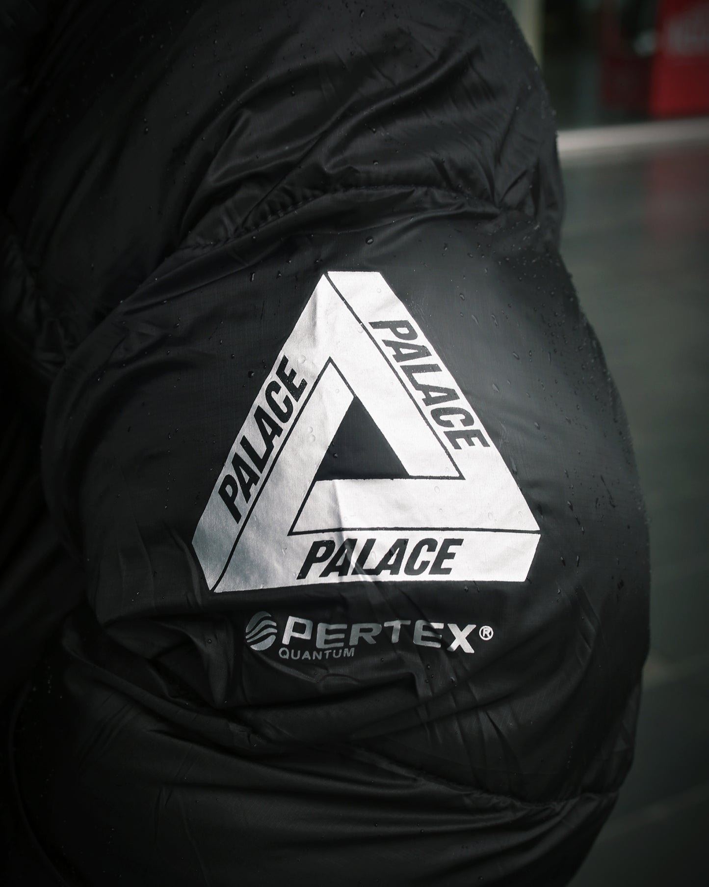 Chaqueta puffer + balaclava
