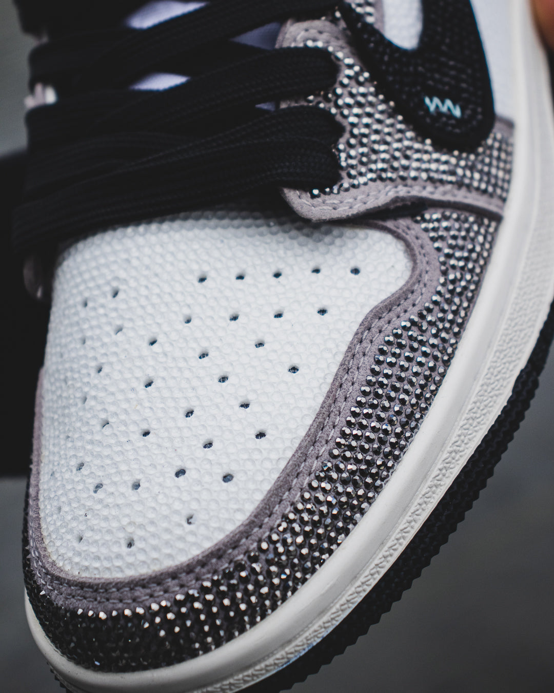 Air Jordan retro 1 Off white swarovski