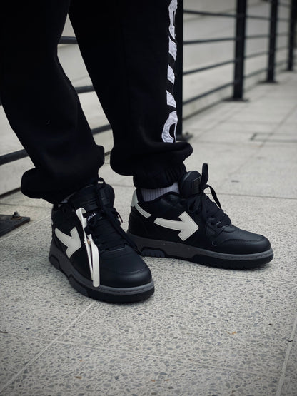 Off White out of office